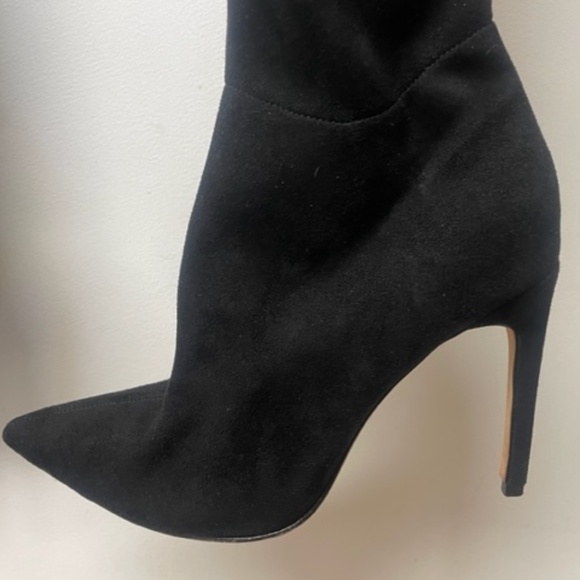 Revolve x Chrissy Teigen Raye Como Thigh High Boots - Picture 5 of 12